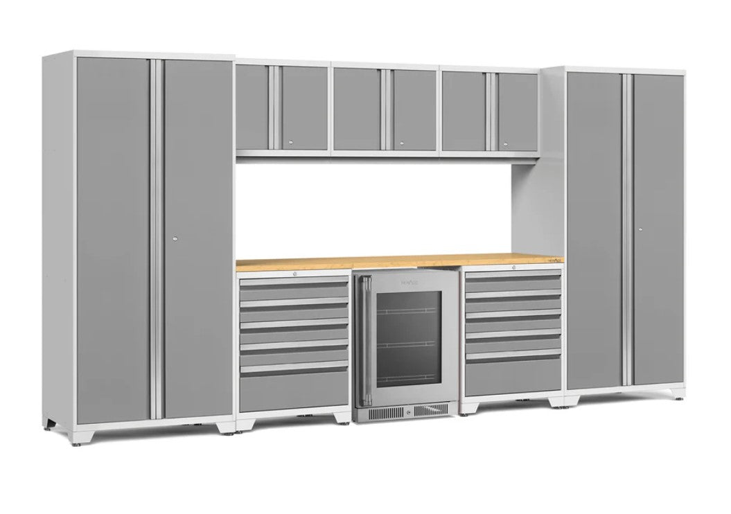 Ensemble de 9 armoires Pro Series avec mur, tiroir à outils, casiers et réfrigérateur à porte vitrée